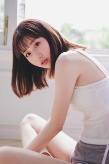 把两只小兔子吸红肿
